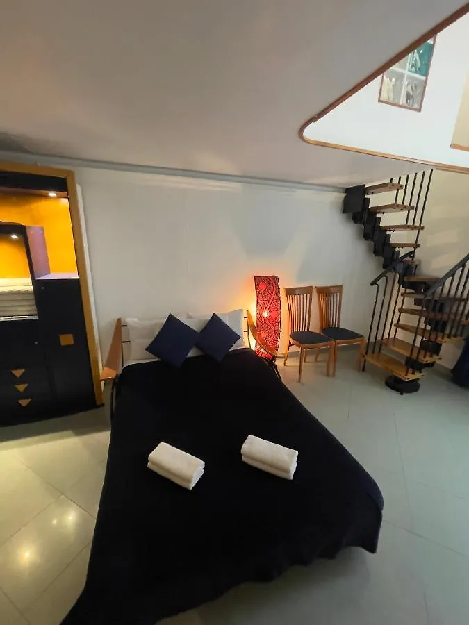 Nova Rooms Naples
