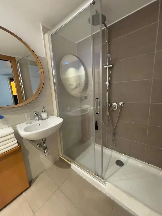 Nova Rooms Naples